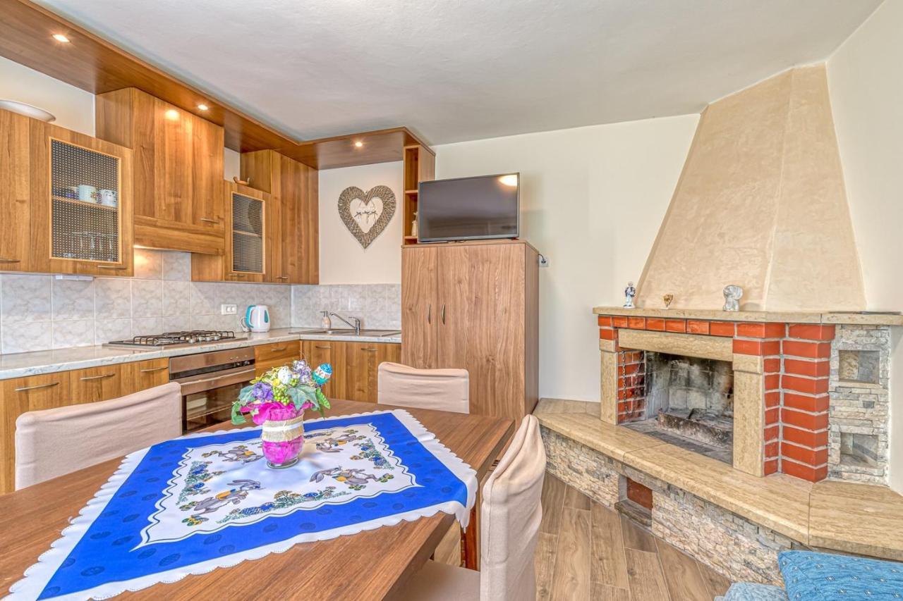 Apartment Flores Stari Pazin 외부 사진