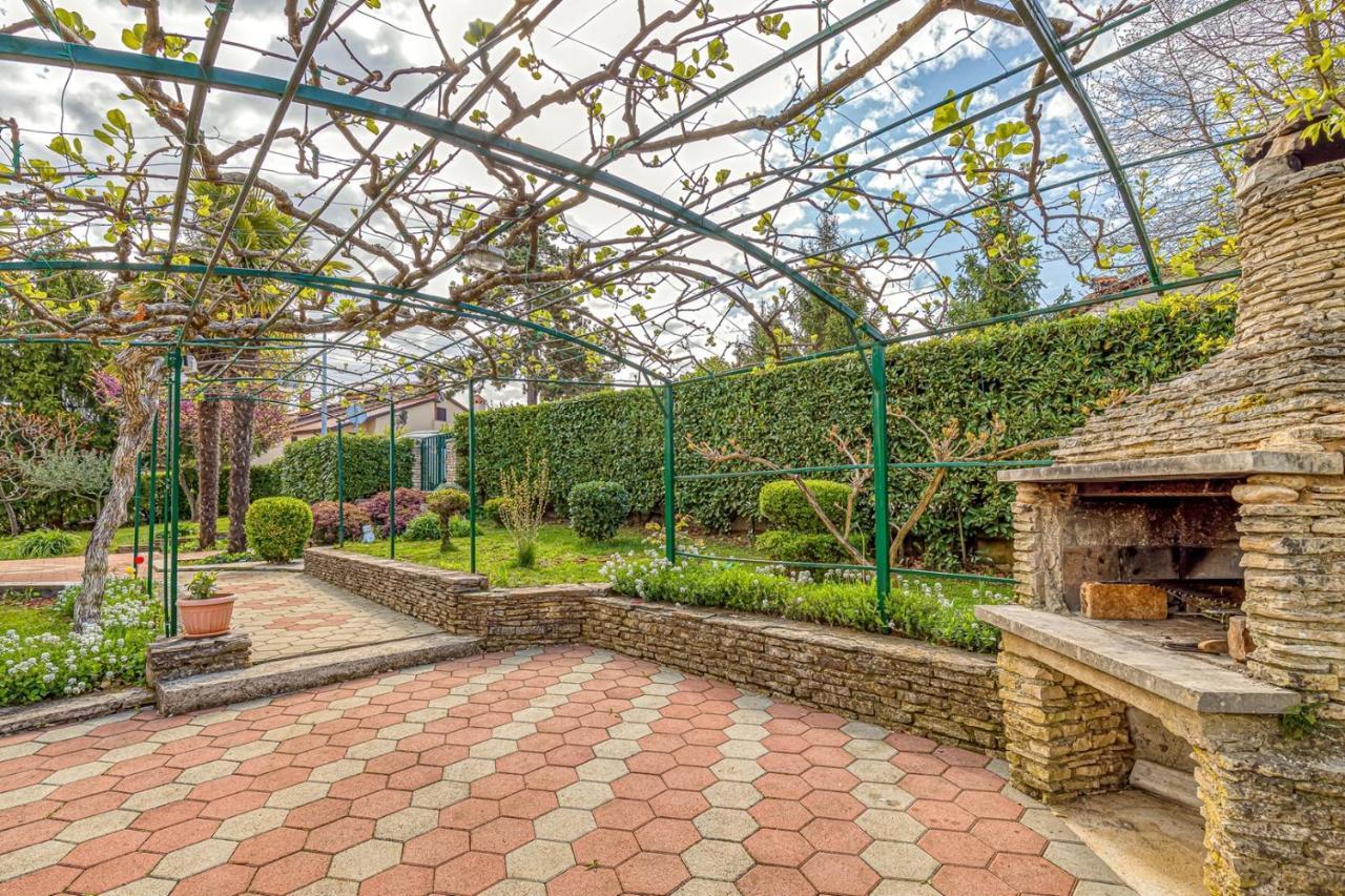 Apartment Flores Stari Pazin 외부 사진